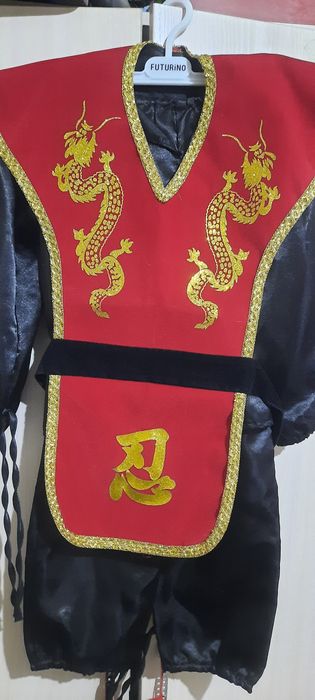 Продам детский  костюм ниндзя-самурай на 8-10 лет.