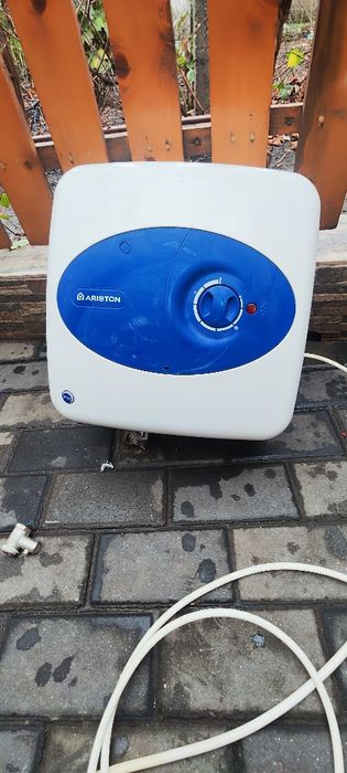 Boiler ariston 15 litri pentru bucătărie 1500 Wat.!