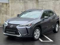 Lexus UX Unic proprietar / Istoric service / TVA / Garantie tehnica 12 luni