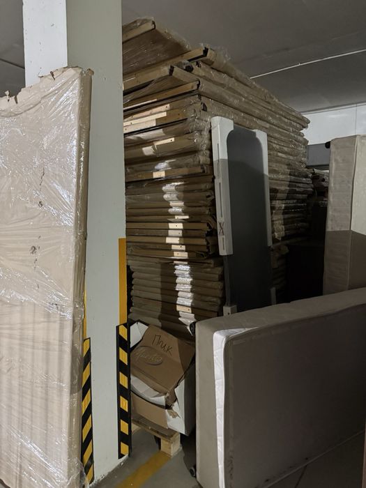 Интериорна дървена врата от естествен фурнир