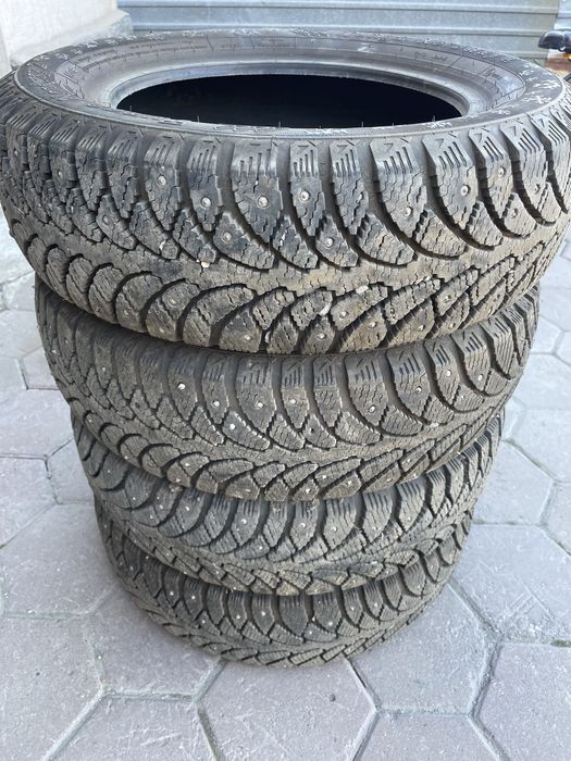 Продам шину на R14 комплект