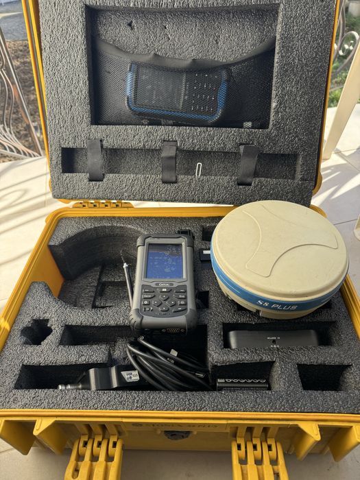 Vand GPS Stonex S8 plus si controller getac utilizate