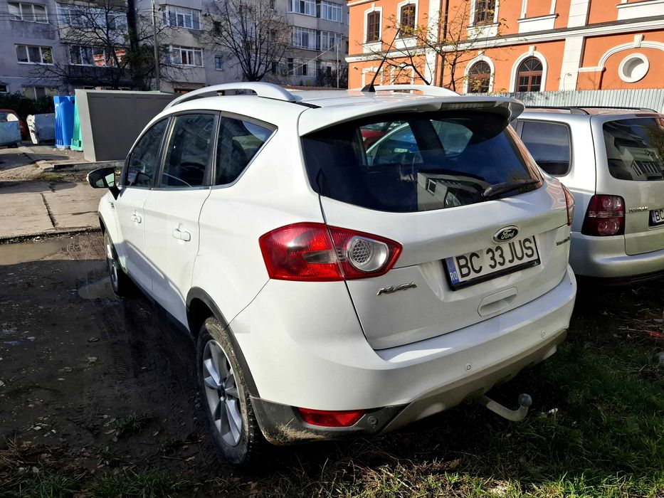 Ford Kuga Titanium S 4x4 163 CP