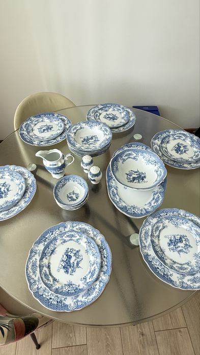 Керамика в английском стиле , 26 предметов