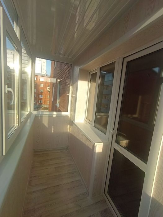 Установка, обшивка и ремонт окон, балконов , дверей