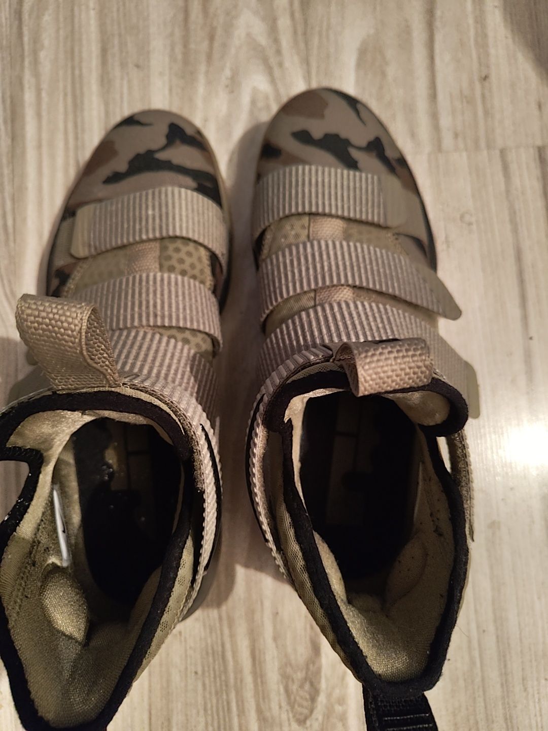 Nike lebron soldier camo