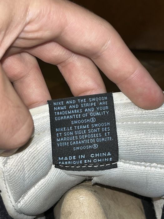 Nike Jordan 1 University blue