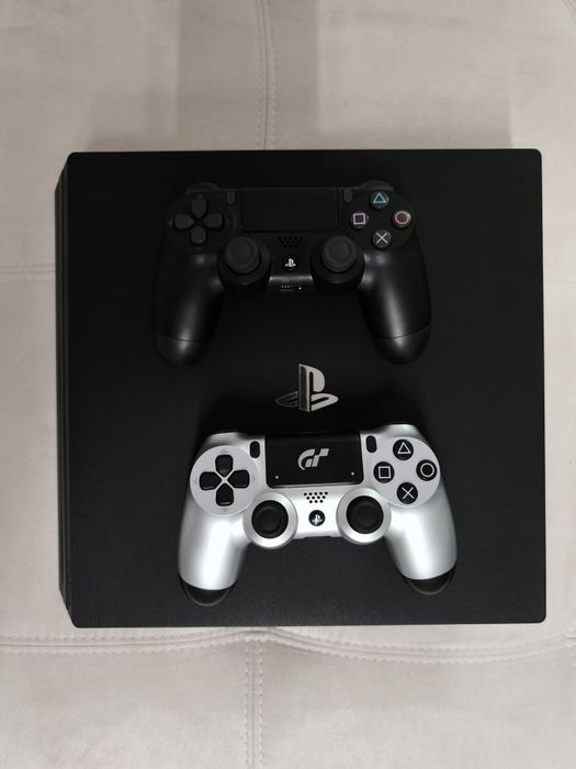 Playstation  4 Pro  1 Tb