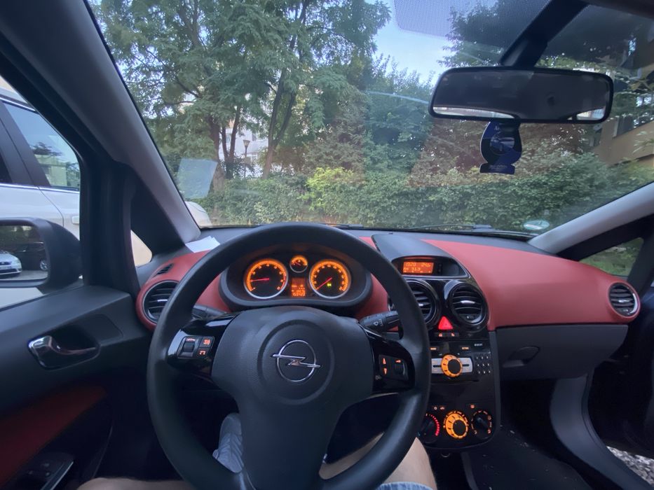 Opel corsa D 2006
