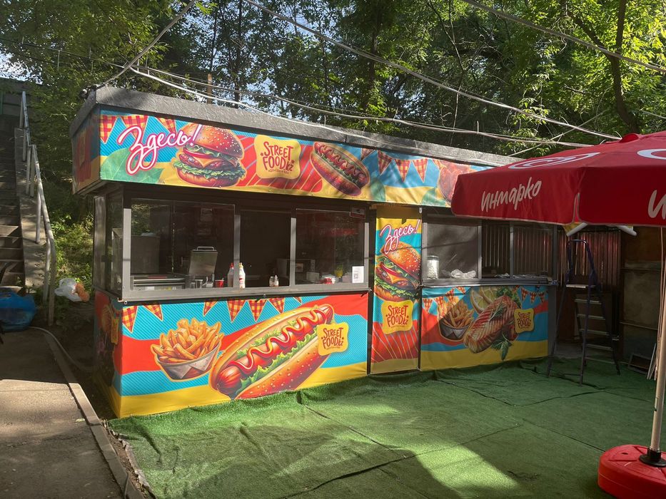 Продам готовый бизнес фудкорт на территории парка горького.