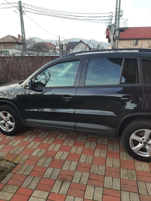 Tiguan track&field,2.0 tdi,4 motion, panoramic,webasto,2009 euro5,