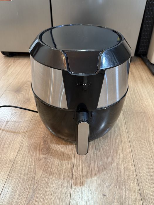 Friteuza cu aer cald Tefal