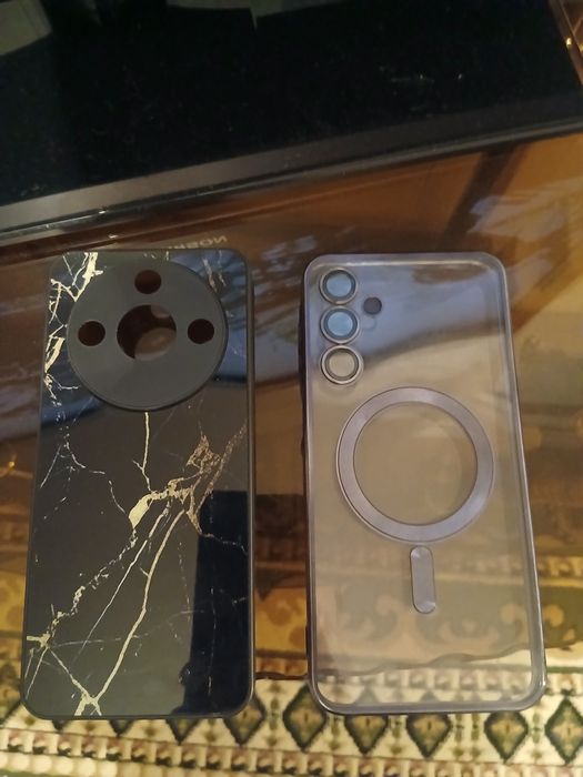 продам чехлы Самсунг А 16 и Хонор x 9 c смарт