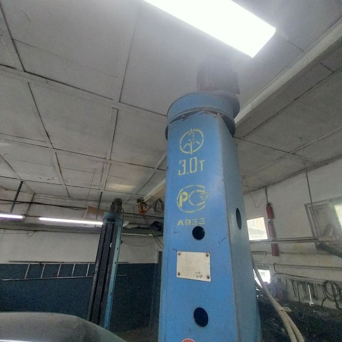 Автомобильный подъемник российского производства