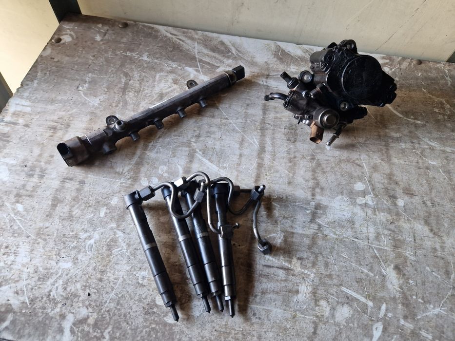 Kit Injectie/Pompa/Injectoare/Rampa 2.2 170 cp OM651
