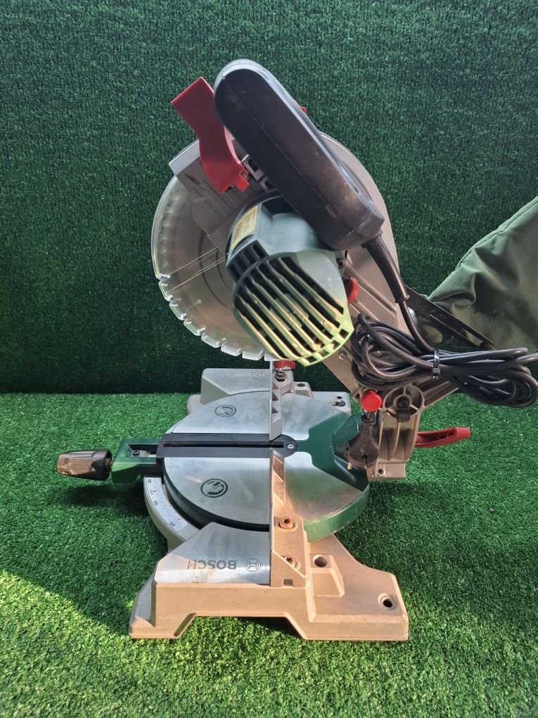 Пендула на Bosch PCM 8 като нова.