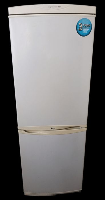 Продаётся холодильник LG