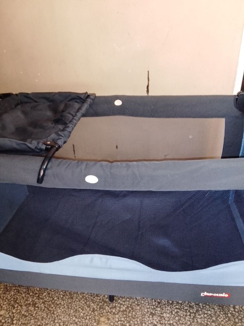 Употребявана кошара/ легло (2 нива) Chipolino тъмносиня с малък дефект