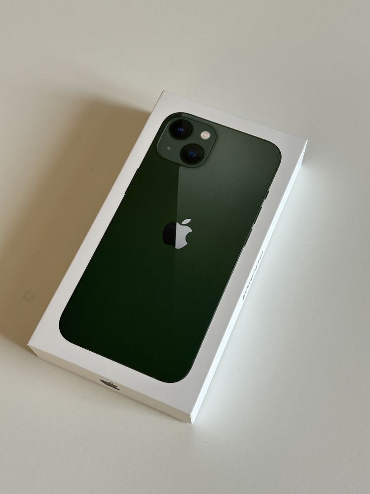 iPhone 13 Green 128GB, Чисто нов