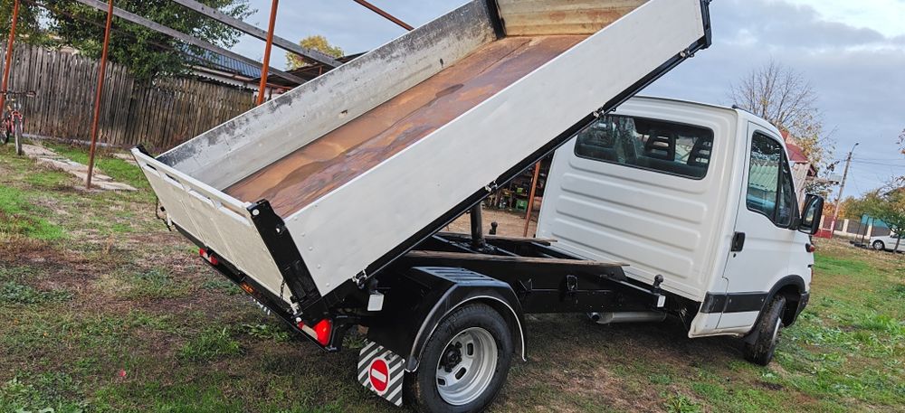 Iveco Daily / Proprietar / Basculantă /