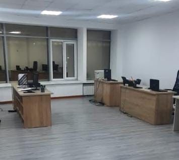 Продам офисную мебель в хорошем качестве