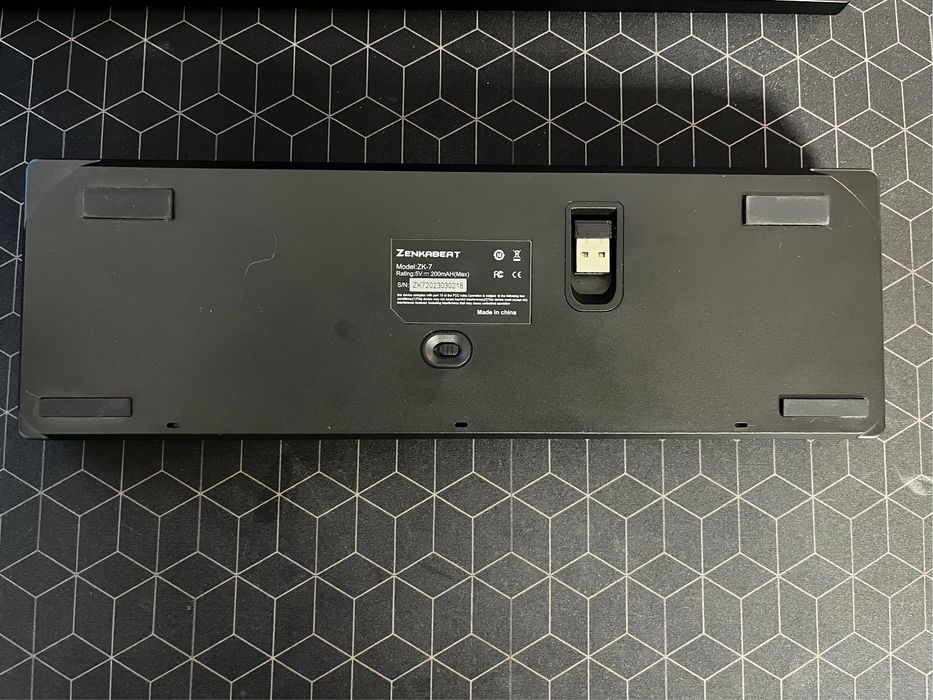 Vand tastatura mecanica Zenkabeat