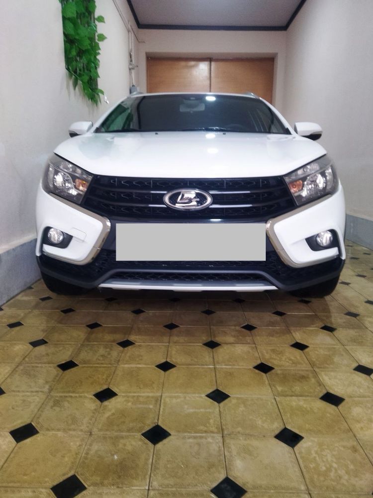 Продается Lada Vesta Cross