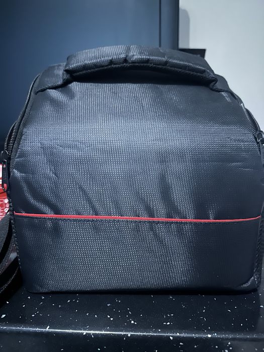 Фотоапарат Canon EOS 1300D