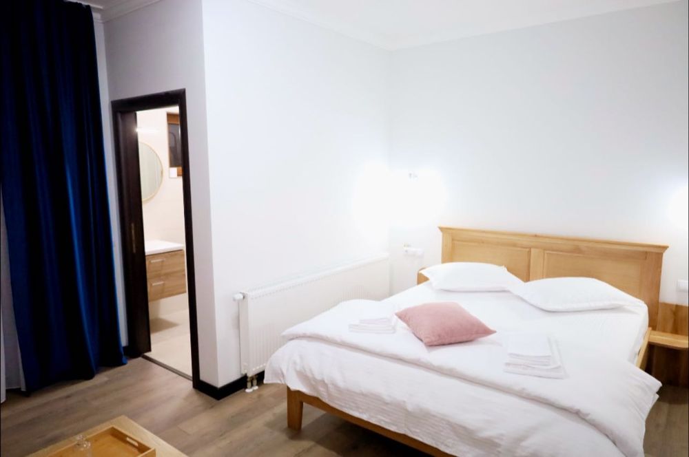 Pensiunea La Sofiia Cazare de Sărbători Disponibila de Craciun