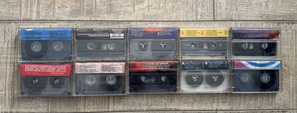 Lot 40 casete cu manele