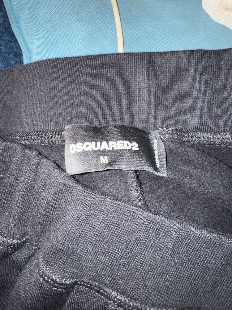 Оригинален Dsquared2 анцуг