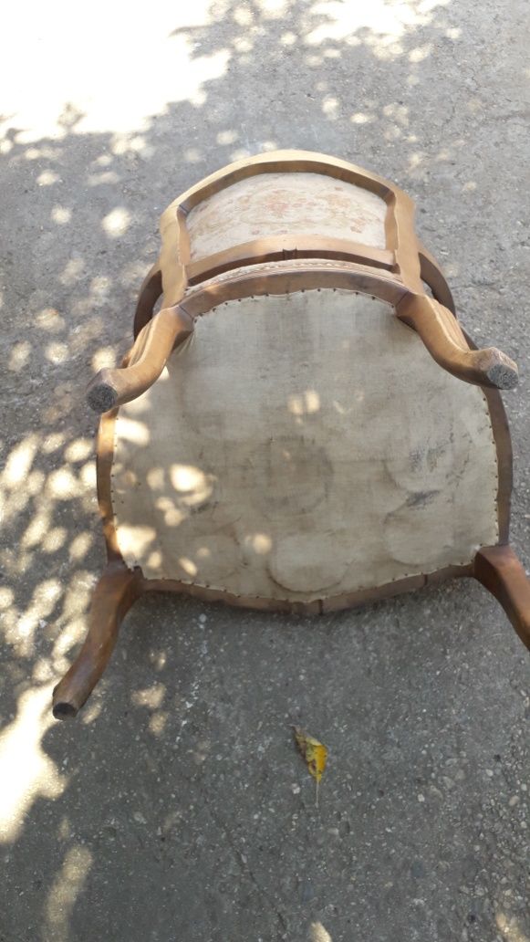 Scaun din lemn masiv vitange
