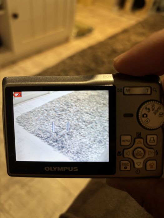 Olympus 700 – работеща камера