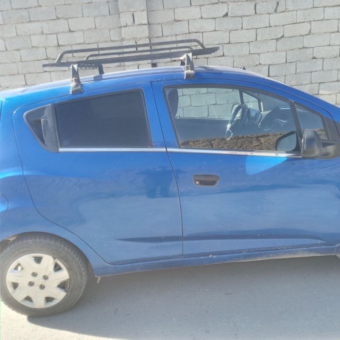 Spark moshina sotiladi