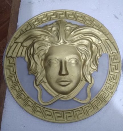 Matrite panouri 3D medalioane leu si Versace bitcoin