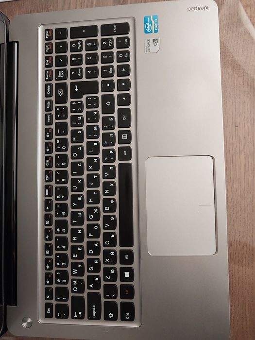 Лаптоп lenovo ideapad U510