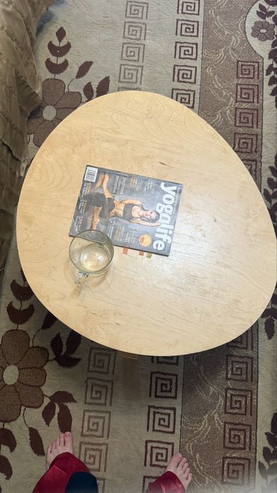 Кофейный стол Ikea (икеа)