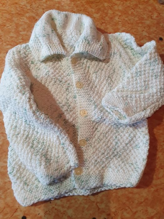 Бебешки дрешки, новички