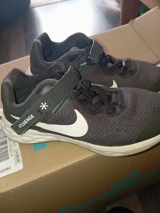 Детски оригинални маратонки Nike