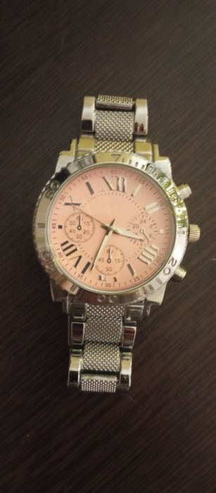 Часы механические женские