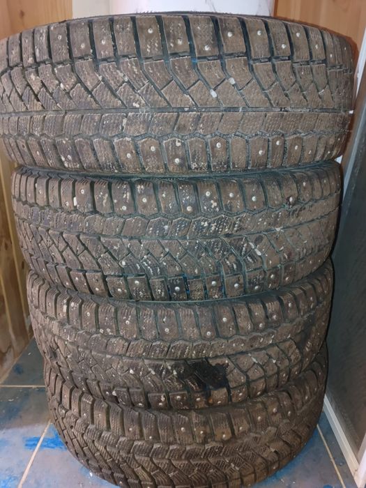 Продам зимние шины Viatti 205/65 R16