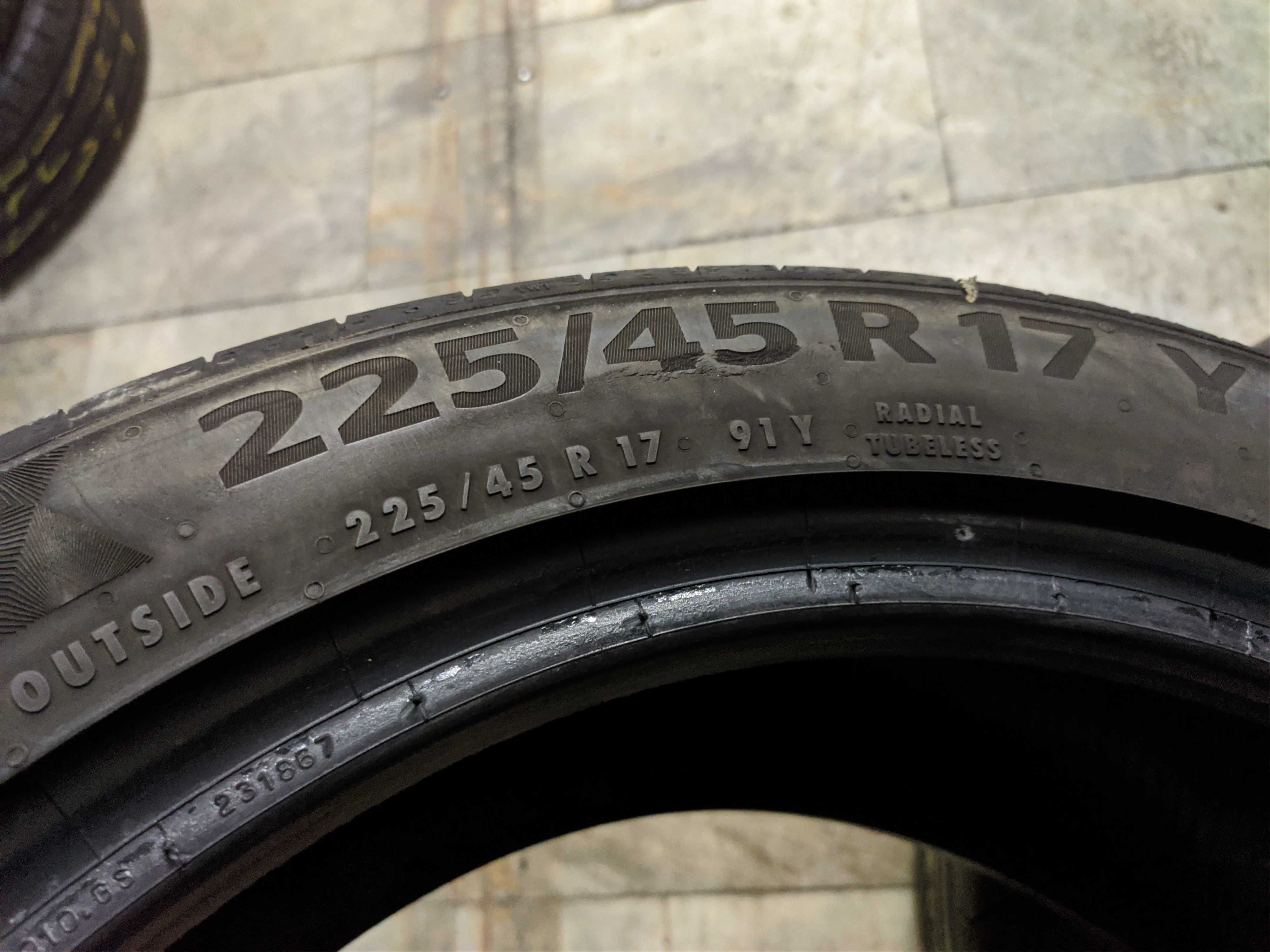4бр Летни гуми 225 45 17 - Continental