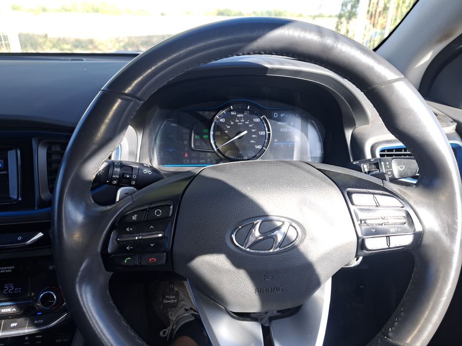 Хюндай йоник хибрид