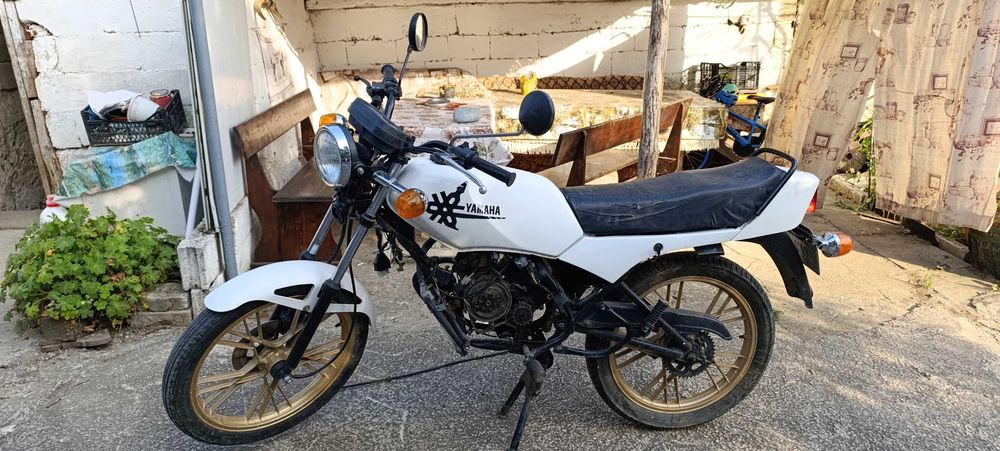 YAMAHA RD80MX повреден с документи