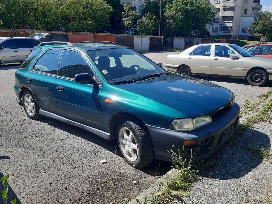 Subaru Impreza 2.0/125k.s.  НА ЧАСТИ