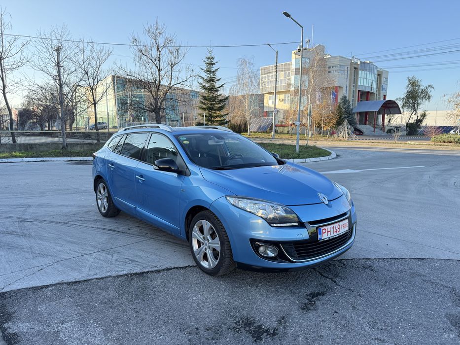 Renault Megane Bose , 1.5 dci , Panoramic, Carte Service +Istoric Nap!