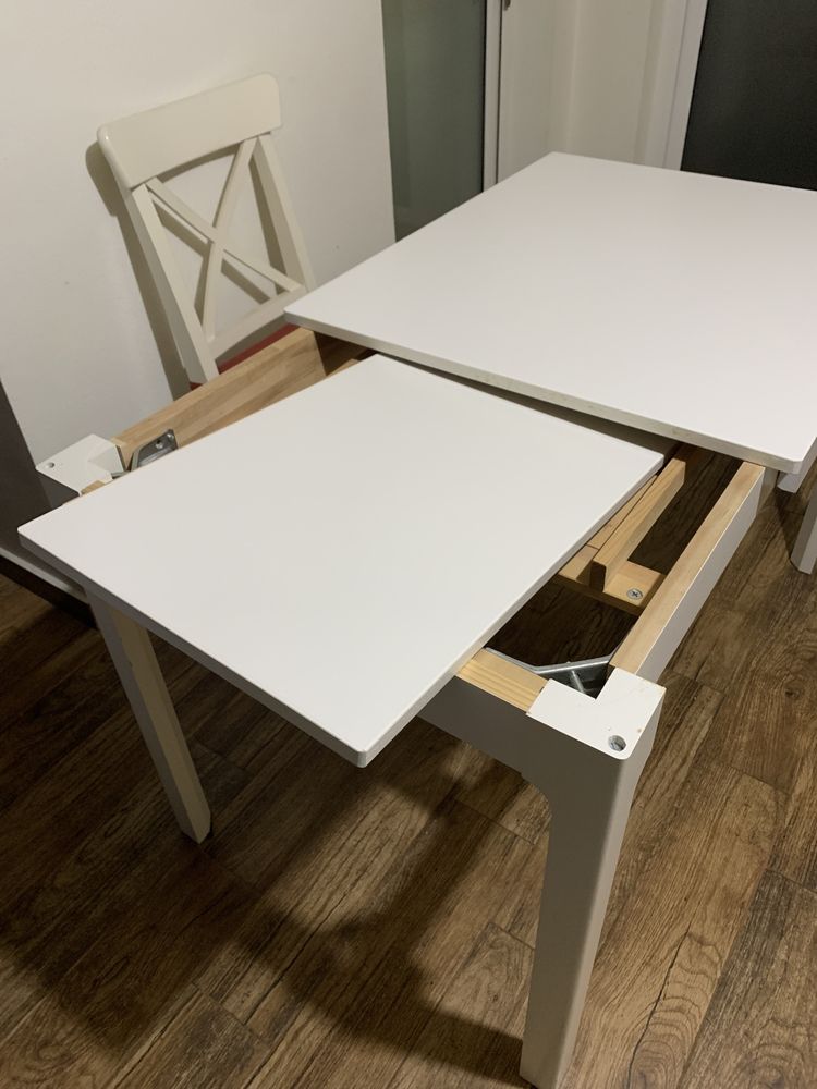 Masa extensibila Ekadalen -Ikea