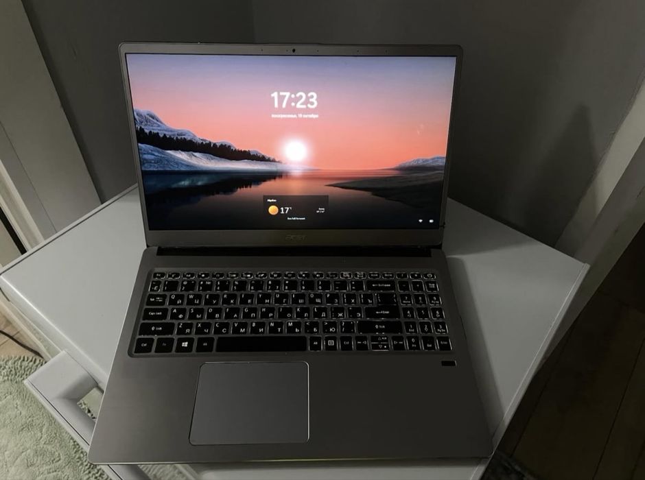 Продам б/у Acer Swift SF315—52G