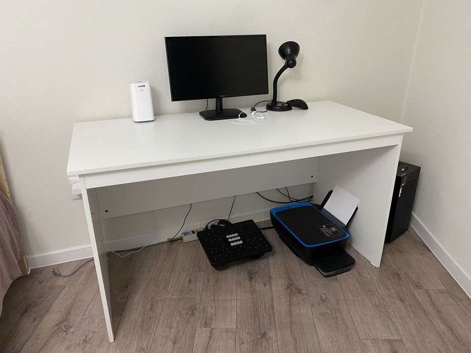 Компьютерный стол, письменный стол