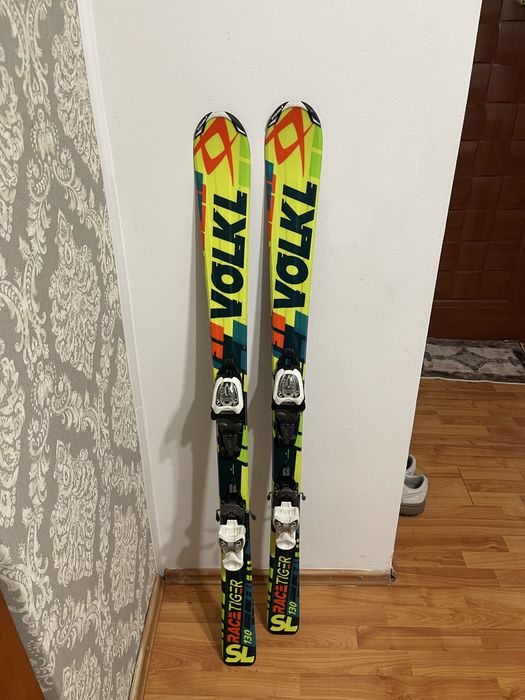Schiuri 130 cm sl volkal skiuri ski